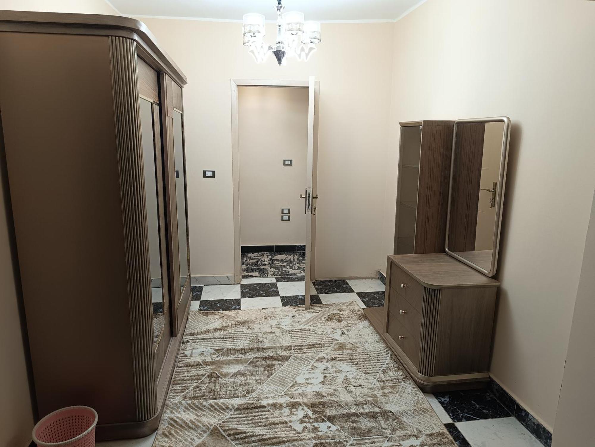 شقه مفروشه Apartment *
